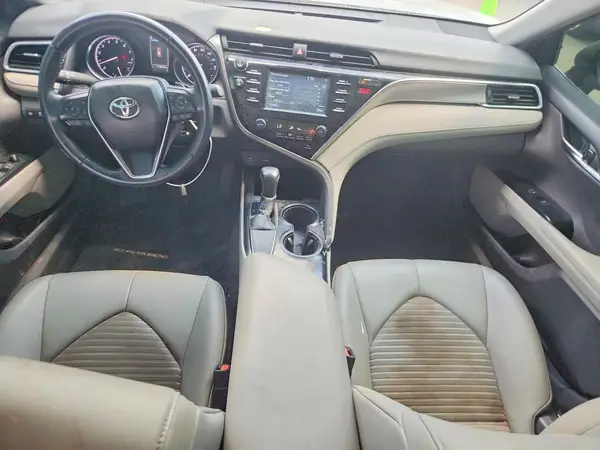 4T1B11HK0JU029067 2018 TOYOTA CAMRY - Image 8