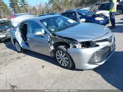 4T1B11HK0JU029523 2018 TOYOTA CAMRY