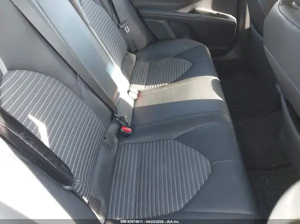 4T1B11HK0JU030851 2018 TOYOTA CAMRY - Image 8