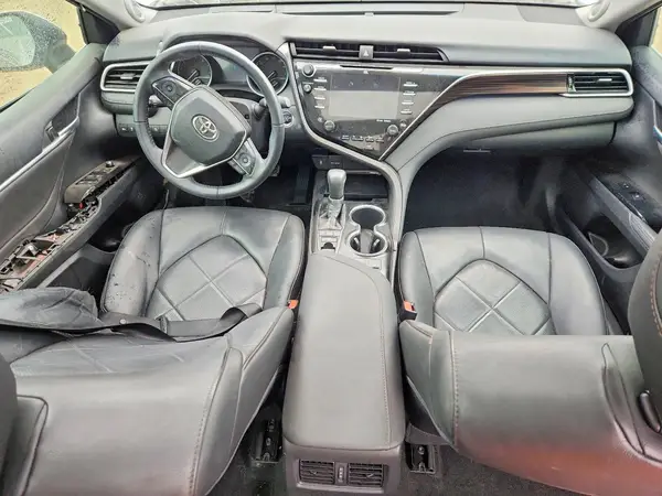 4T1B11HK0JU039971 2018 TOYOTA CAMRY - Image 8
