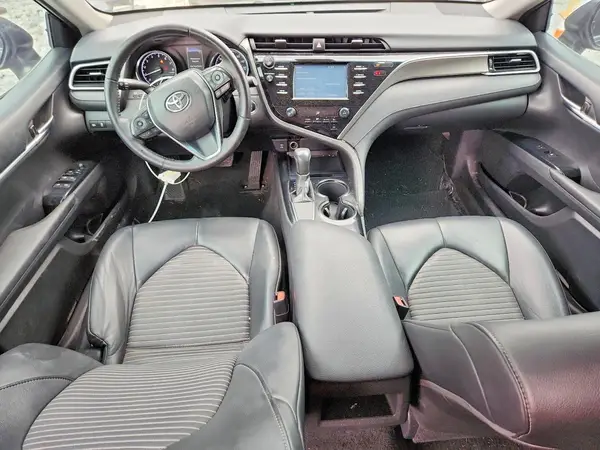 4T1B11HK0JU040621 2018 TOYOTA CAMRY - Image 8