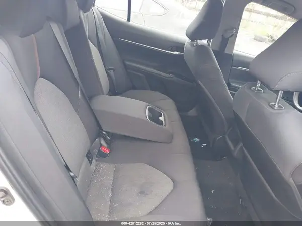 4T1B11HK0JU040991 2018 TOYOTA CAMRY - Image 8