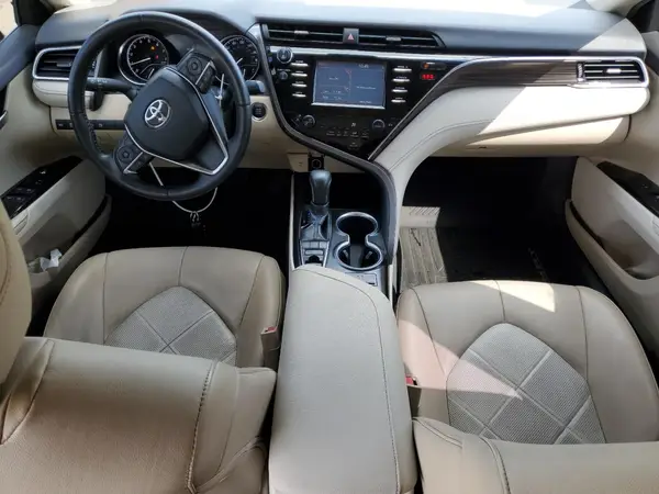 4T1B11HK0JU044698 2018 TOYOTA CAMRY - Image 8