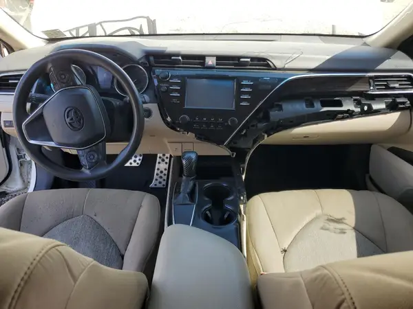 4T1B11HK0JU045690 2018 TOYOTA CAMRY - Image 8