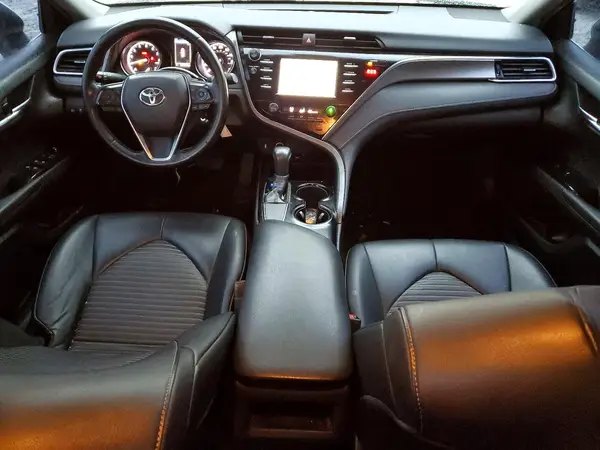 4T1B11HK0JU046497 2018 TOYOTA CAMRY - Image 8