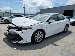4T1B11HK0JU048928 2018 TOYOTA CAMRY