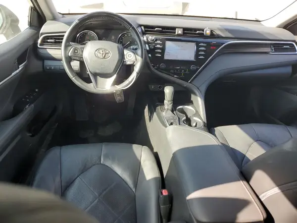4T1B11HK0JU049027 2018 TOYOTA CAMRY - Image 8