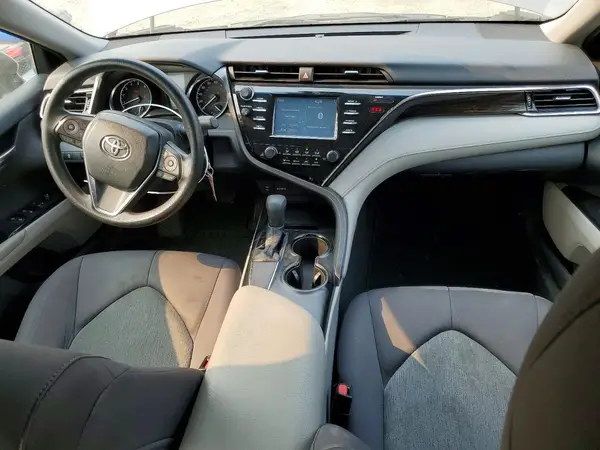 4T1B11HK0JU049660 2018 TOYOTA CAMRY - Image 8