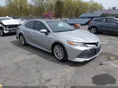 4T1B11HK0JU050954 2018 TOYOTA CAMRY