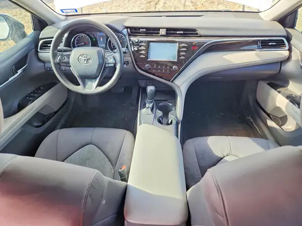 4T1B11HK0JU055653 2018 TOYOTA CAMRY - Image 8
