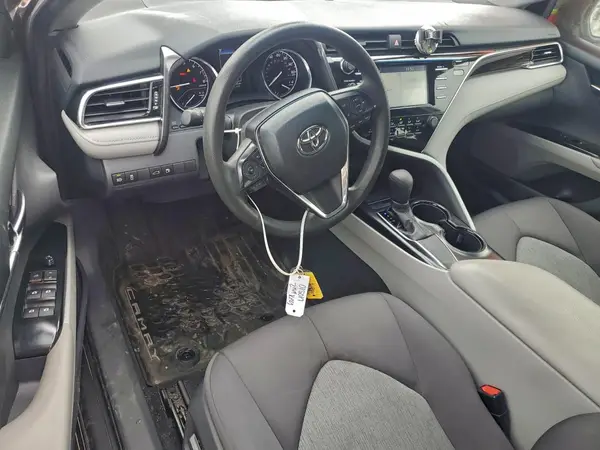4T1B11HK0JU060531 2018 TOYOTA CAMRY - Image 8