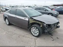 4T1B11HK0JU069794 2018 TOYOTA CAMRY