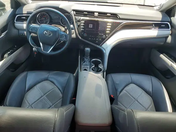4T1B11HK0JU073831 2018 TOYOTA CAMRY - Image 8