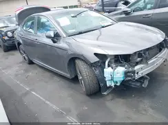 4T1B11HK0JU083792 2018 TOYOTA CAMRY
