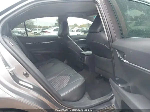 4T1B11HK0JU087793 2018 TOYOTA CAMRY - Image 8