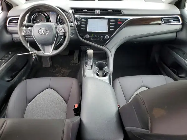 4T1B11HK0JU091911 2018 TOYOTA CAMRY - Image 8