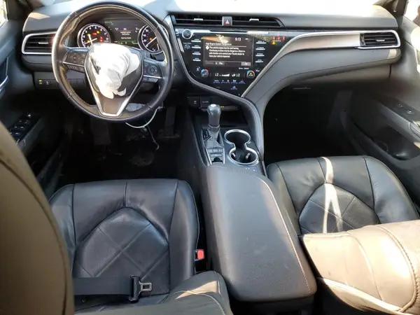 4T1B11HK0JU093836 2018 TOYOTA CAMRY - Image 8
