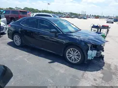 4T1B11HK0JU095201 2018 TOYOTA CAMRY