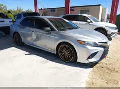 4T1B11HK0JU102972 2018 TOYOTA CAMRY