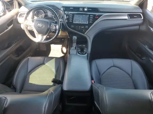 4T1B11HK0JU105032 2018 TOYOTA CAMRY - Image 8
