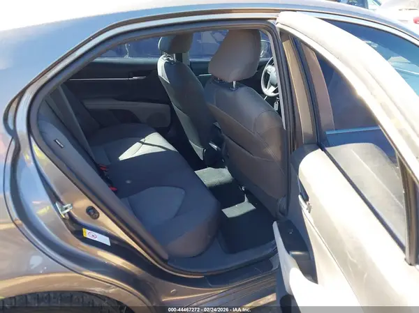 4T1B11HK0JU108948 2018 TOYOTA CAMRY - Image 8