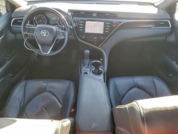 4T1B11HK0JU111493 2018 TOYOTA CAMRY - Image 8