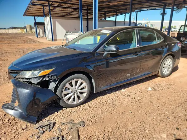 4T1B11HK0JU112823 2018 TOYOTA CAMRY - Image 1