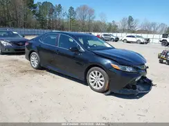 4T1B11HK0JU113776 2018 TOYOTA CAMRY