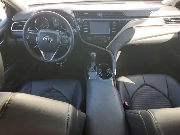 4T1B11HK0JU115043 2018 TOYOTA CAMRY - Image 8