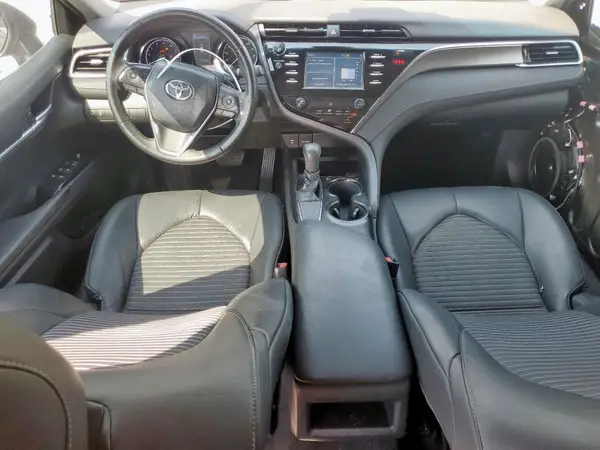 4T1B11HK0JU115270 2018 TOYOTA CAMRY - Image 8
