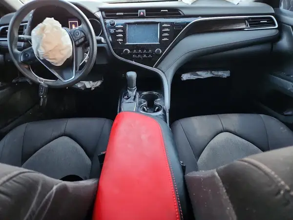 4T1B11HK0JU124146 2018 TOYOTA CAMRY - Image 8