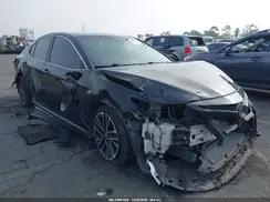 4T1B11HK0JU127094 2018 TOYOTA CAMRY