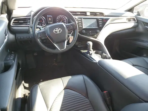 4T1B11HK0JU129119 2018 TOYOTA CAMRY - Image 8