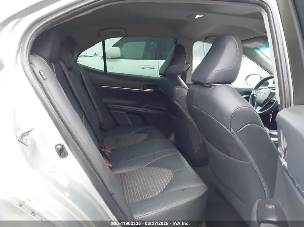 4T1B11HK0JU129623 2018 TOYOTA CAMRY - Image 8