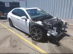 4T1B11HK0JU132568 2018 TOYOTA CAMRY