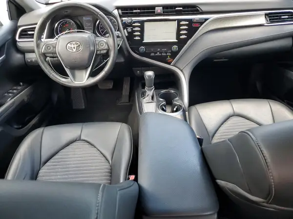 4T1B11HK0JU134207 2018 TOYOTA CAMRY - Image 8