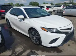 4T1B11HK0JU135762 2018 TOYOTA CAMRY