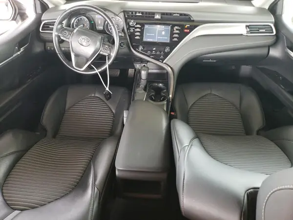 4T1B11HK0JU137950 2018 TOYOTA CAMRY - Image 8