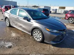 4T1B11HK0JU140105 2018 TOYOTA CAMRY