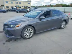 4T1B11HK0JU140363 2018 TOYOTA CAMRY