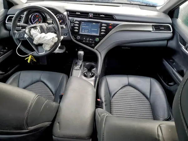 4T1B11HK0JU140394 2018 TOYOTA CAMRY - Image 8