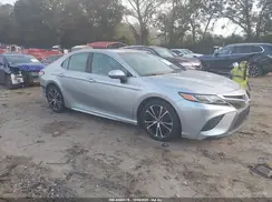 4T1B11HK0JU141075 2018 TOYOTA CAMRY
