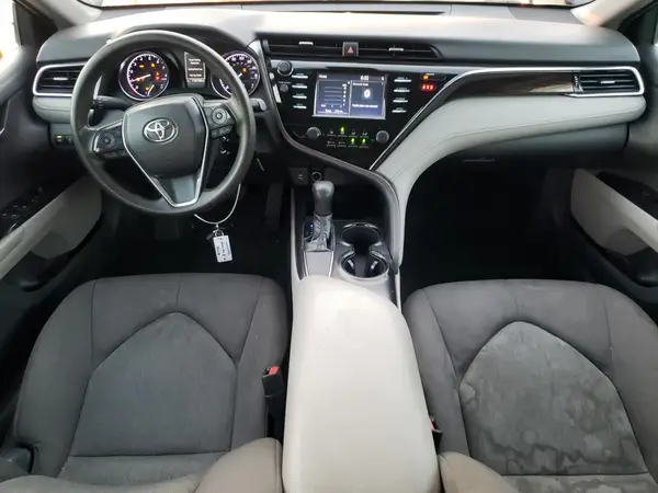 4T1B11HK0JU141495 2018 TOYOTA CAMRY - Image 8