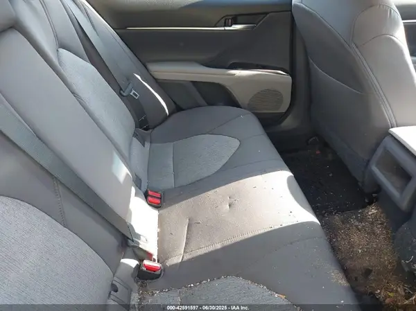 4T1B11HK0JU145014 2018 TOYOTA CAMRY - Image 8