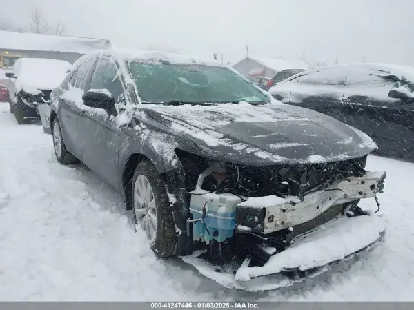 4T1B11HK0JU152836 2018 TOYOTA CAMRY - Image 1