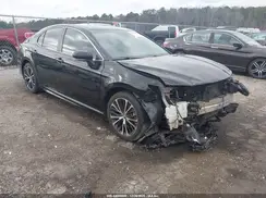 4T1B11HK0JU157843 2018 TOYOTA CAMRY
