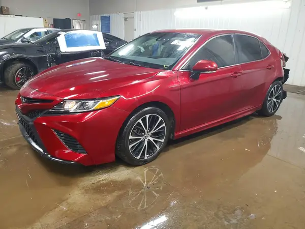4T1B11HK0JU505799 2018 TOYOTA CAMRY - Image 1