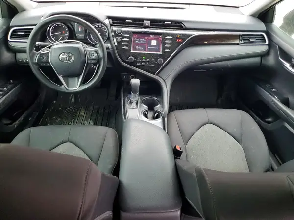 4T1B11HK0JU516575 2018 TOYOTA CAMRY - Image 8