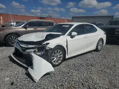 4T1B11HK0JU525132 2018 TOYOTA CAMRY