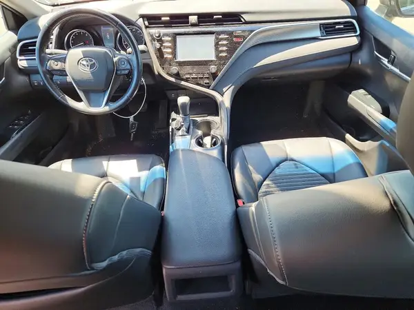 4T1B11HK0JU528581 2018 TOYOTA CAMRY - Image 8
